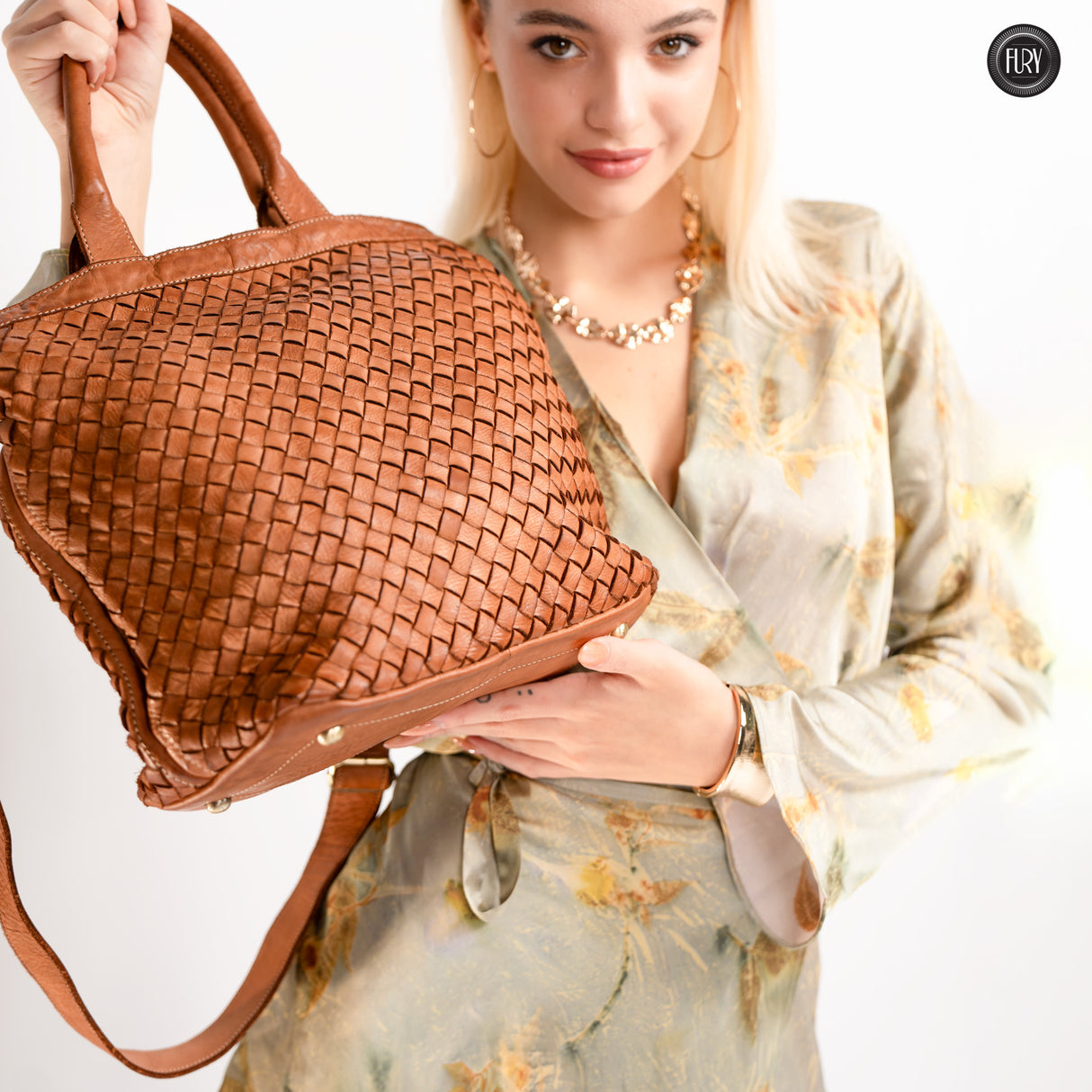 Borsa Virginia in pelle intrecciata