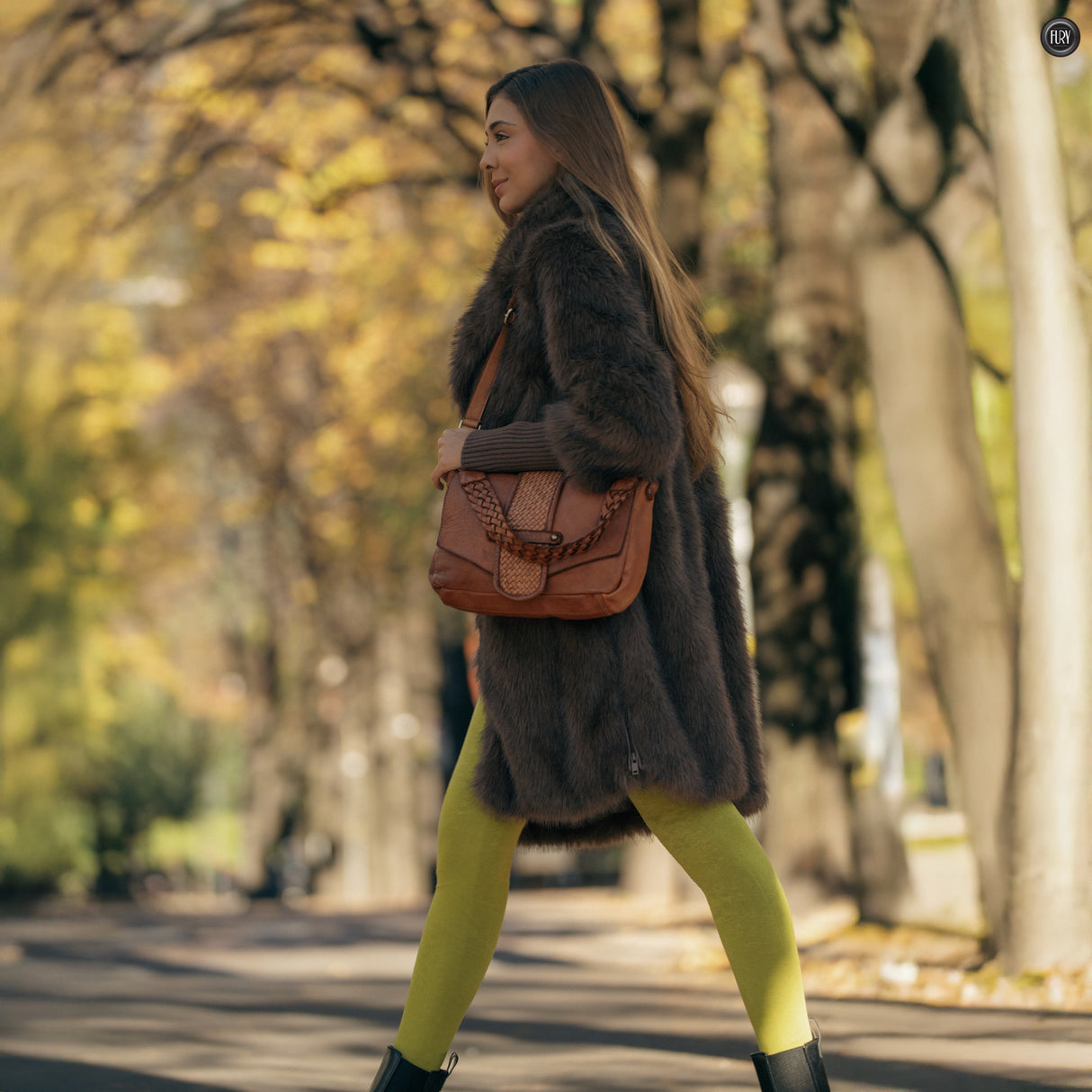 Borsetta Antea in pelle intrecciata