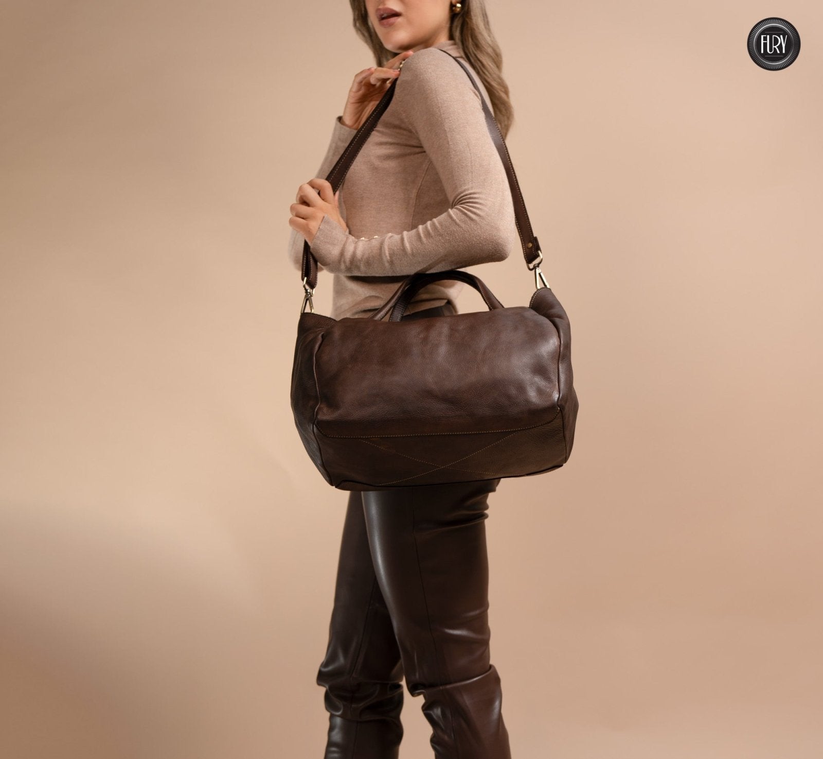 Borsa V in pelle - Fury
