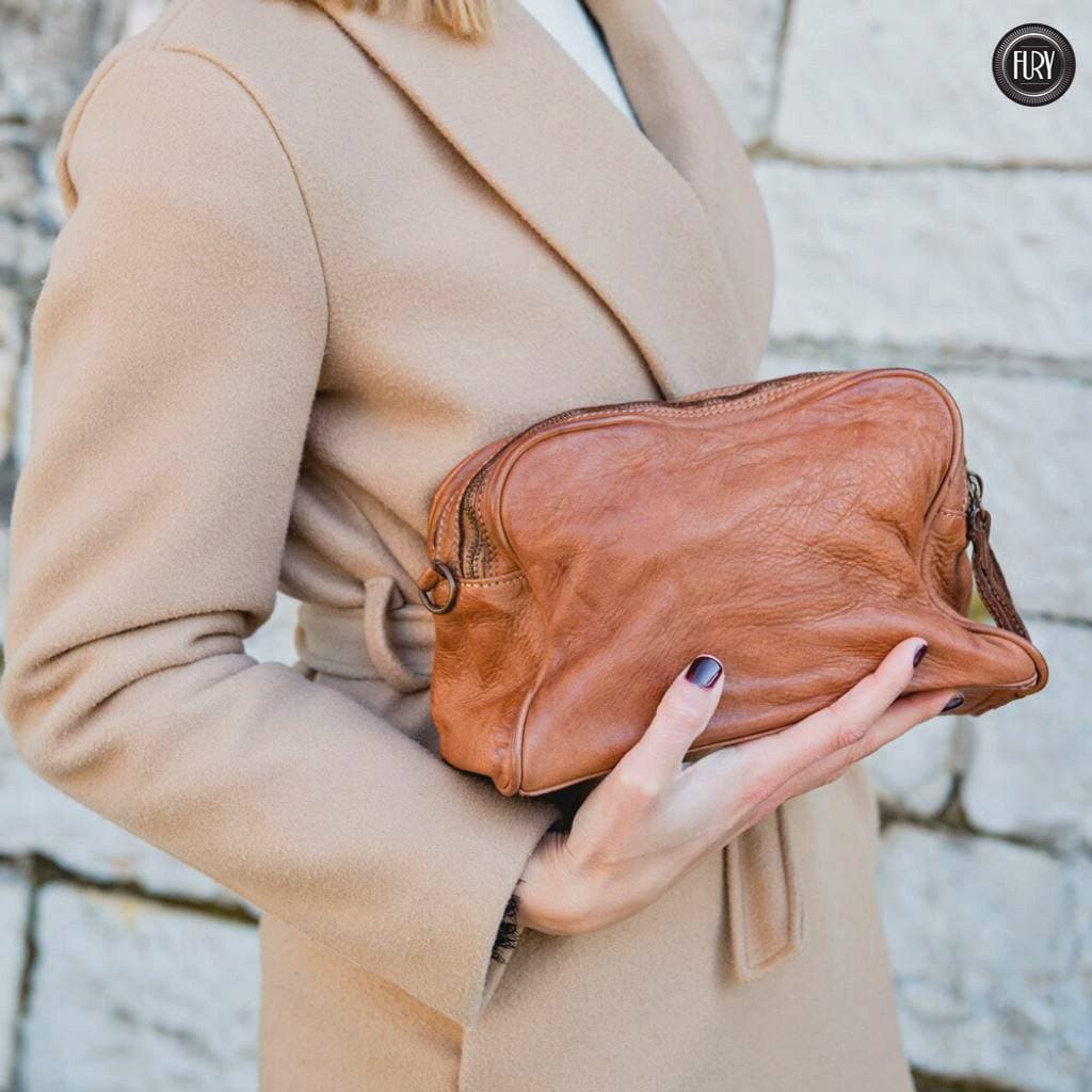 Pochette Isotta in pelle intrecciata Fury Bags#colore_cuoio