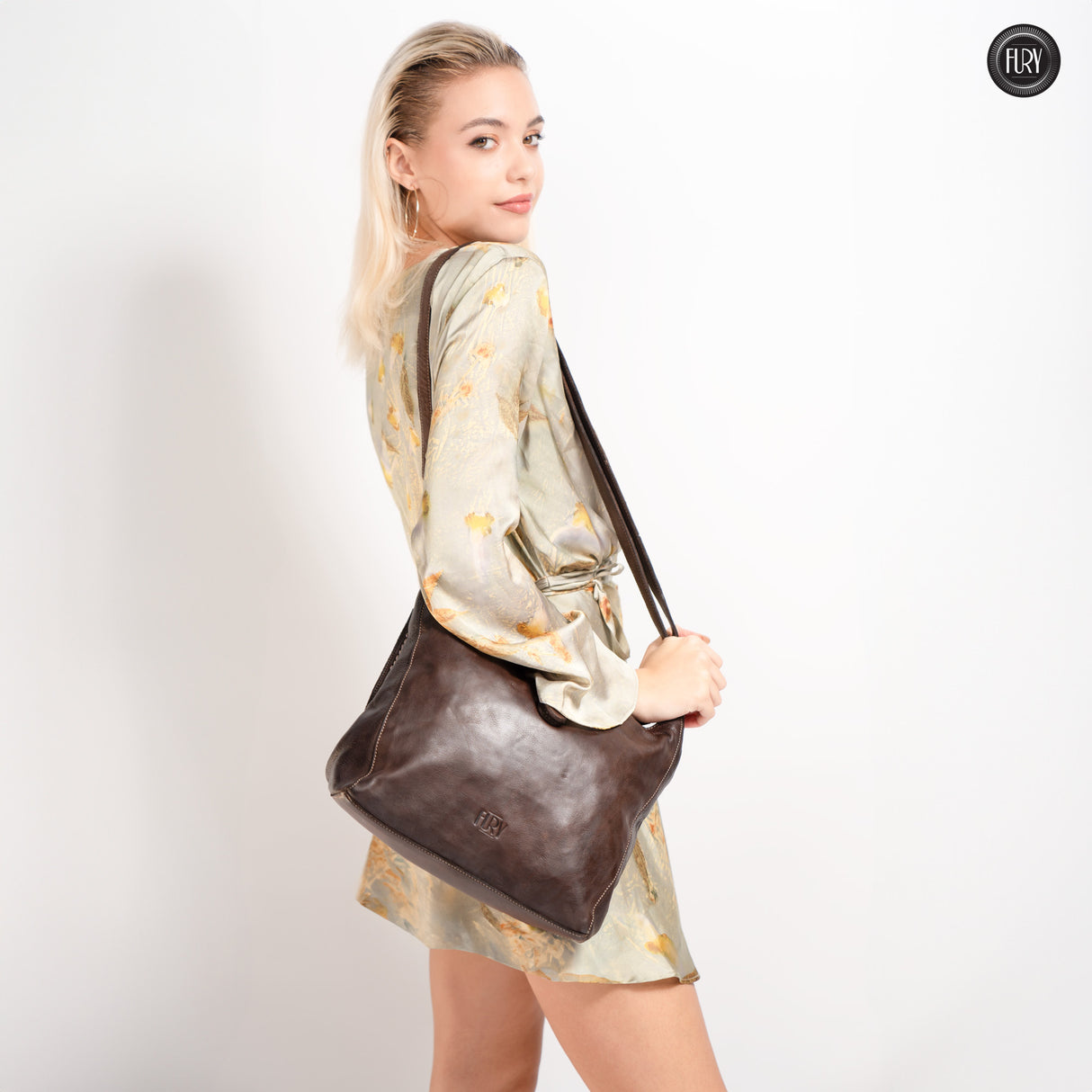 Sandy leather bag