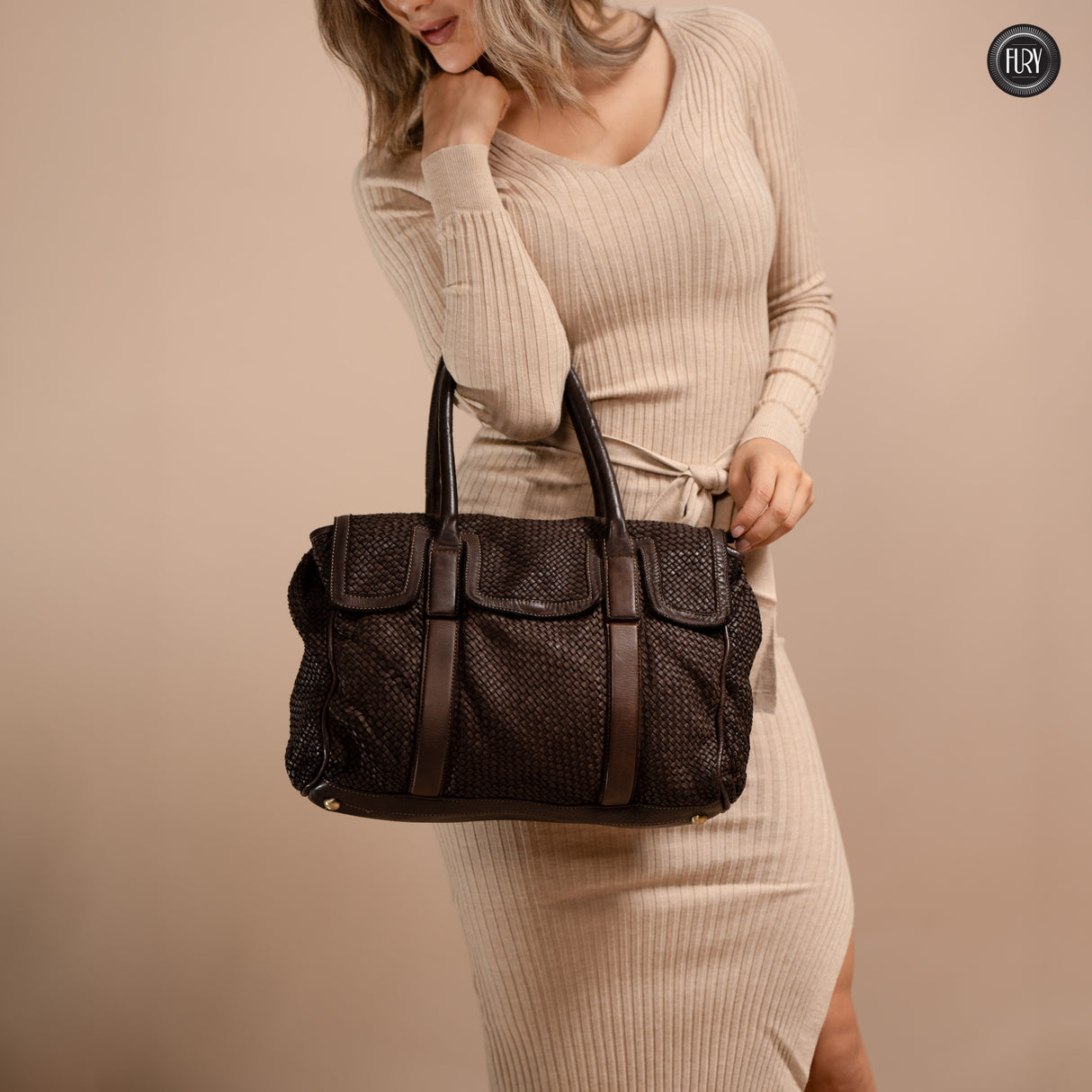 Etruria leather bag