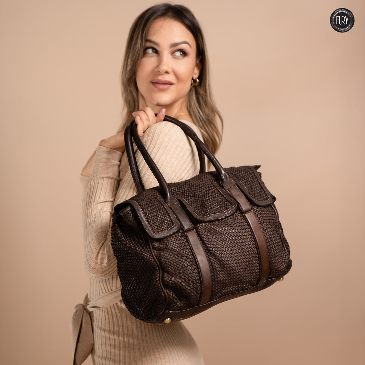 Etruria leather bag