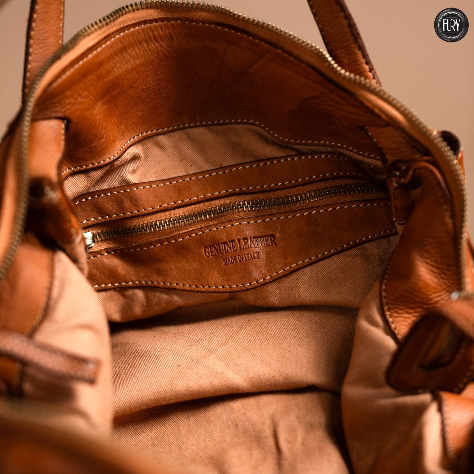 Borsa V in pelle - Fury