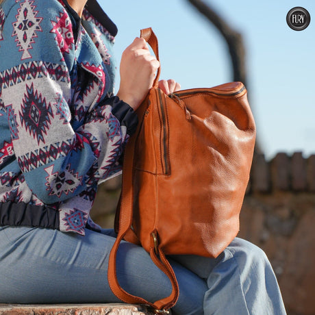 Zainetto in pelle con tasca esterna Fury Bags#colore_cuoio